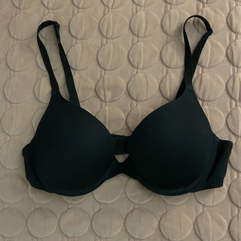 VS PINK black push up bra Size 34B